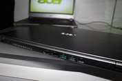 Acer Aspire Timeline Ultra 15 - porty z tyłu obudowy