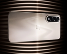 OnePlus Ace 5 Ultra, który został wprowadzony na rynek na początku tego roku. (Źródło zdjęcia: OnePlus)