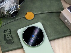 Według informatora firma Vivo rozważa obecnie kilka różnych prototypów następcy modelu X300 Ultra.