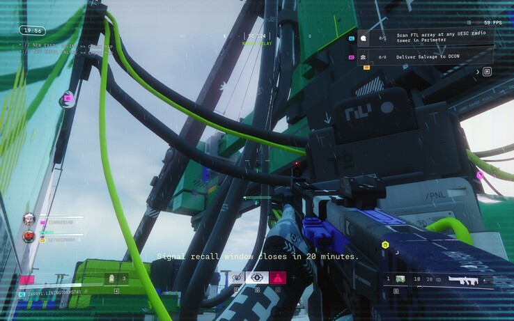 Wysoka konstrukcja przekaźnika i jasne okablowanie przemysłowe stanowią oprawę jednego z biegów Marathonu, a okno wycofania dodaje presji czasu do misji.