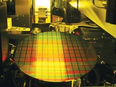 Rekordowy drugi kwartał TSMC podkreśla boom na sztuczną inteligencję. Na zdjęciu: Wafel krzemowy TSMC (źródło zdjęcia: TSMC)