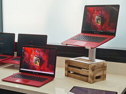 Referencyjne laptopy ze Snapdragonem X2 Elite (źródło zdjęcia: Daniel Schmidt)