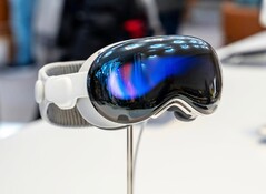 Apple oczekuje się, że do końca roku wyda kontynuację Vision Pro. (Źródło zdjęcia: Roméo A.)