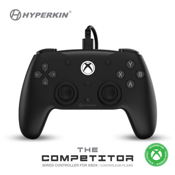 Hyperkin The Competitor w kolorze czarnym. (Źródło zdjęcia: Hyperkin)
