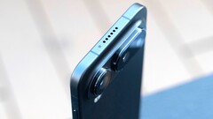 Honor promuje Magic 8 Pro Air jako smukły i kompaktowy smartfon z flagowym aparatem (źródło zdjęcia: Weibo)