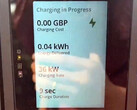 Superchargery Tesla V4 z systemem "tap-to-pay" pojawiają się w Wielkiej Brytanii (zdjęcie: James Court/X)