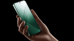 Xiaomi 15 podobno zachowa ten sam kompaktowy rozmiar co Xiaomi 14, ale będzie wyposażony w większą baterię (źródło obrazu: Xiaomi)