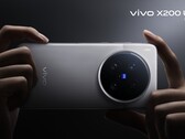 Oto pierwsze oficjalne zdjęcie prasowe flagowego modelu Vivo X200 Ultra Zeiss. Data premiery została już potwierdzona. (Źródło zdjęcia: Vivo Han Bo Xiao)