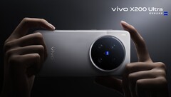 Oto pierwsze oficjalne zdjęcie prasowe flagowego modelu Vivo X200 Ultra Zeiss. Data premiery została już potwierdzona. (Źródło zdjęcia: Vivo Han Bo Xiao)