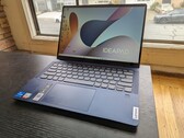 Recenzja Lenovo IdeaPad Flex 5i 14IRU8: Niedrogi 14-calowy laptop konwertowalny z Thunderbolt 4