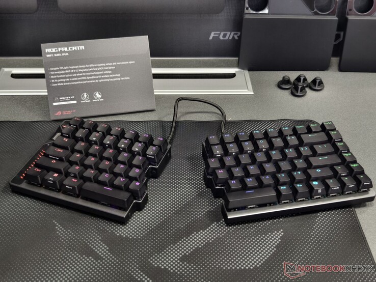 Asus ROG Falacta split (źródło obrazu: Notebookcheck)
