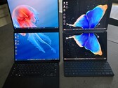 Czy Zenbook DUO i Yoga Book 9i mogą zapoczątkować falę urządzeń z dwoma ekranami? (Zdjęcie: Notebookcheck)