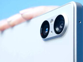 Xperia 5 V i jej dwa tylne aparaty. (Źródło obrazu: Sony)