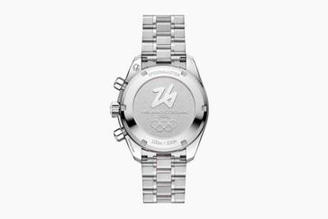 Omega Speedmaster posiada wybity medalion Milano Cortina 2026 (źródło zdjęcia: Omega)