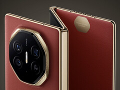 Mate XT pozostaje jedynym masowo produkowanym trójskładanym smartfonem na rynku.