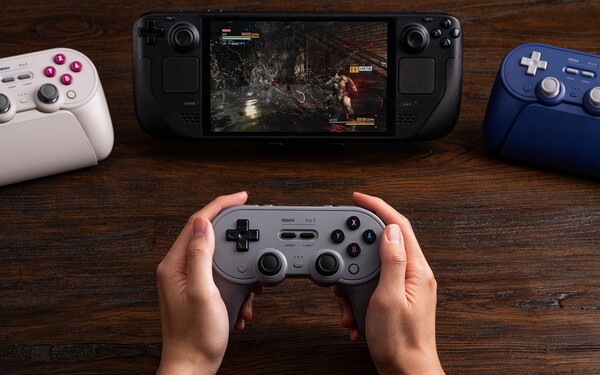 8BitDo Pro 3 jest kompatybilny z urządzeniami Steam Deck i SteamOS. (Źródło obrazu: 8BitDo)