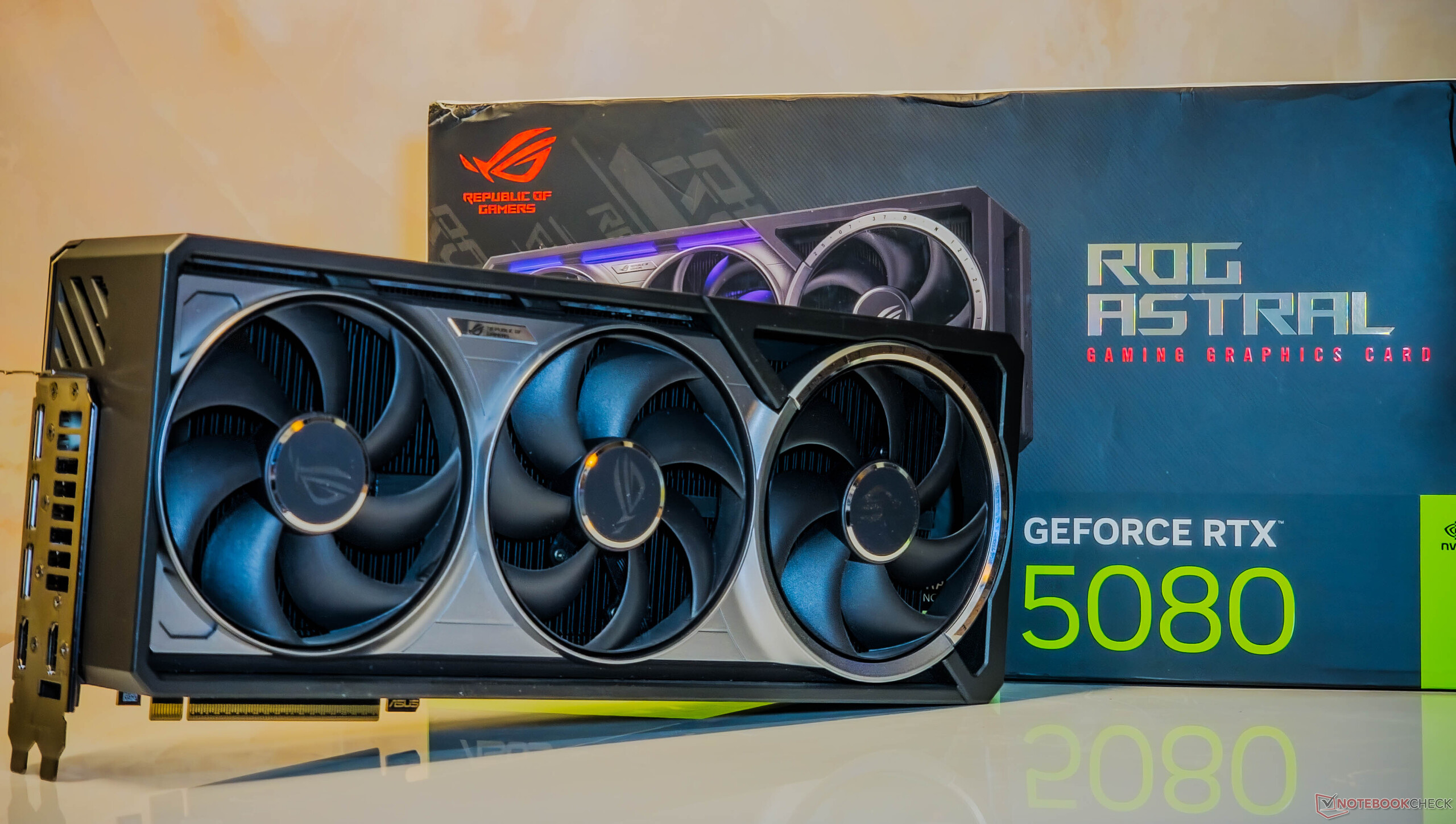Asus ROG Astral GeForce RTX 5080 OC w recenzji