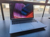 Recenzja mobilnej stacji roboczej HP ZBook Fury 16 G10: 100 W Nvidia RTX 5000 Ada