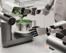 Robot R1 gotujący (źródło obrazu: Robbyant)
