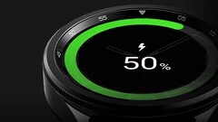 Zegarek Galaxy na ładowarce. (Źródło: Samsung)