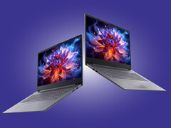 IdeaPad Slim 3i 17IWC11 jest dostępny wyłącznie w wykończeniu Lunar Grey.