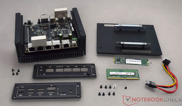 Newsmay AC8F-POE - zdemontowany 