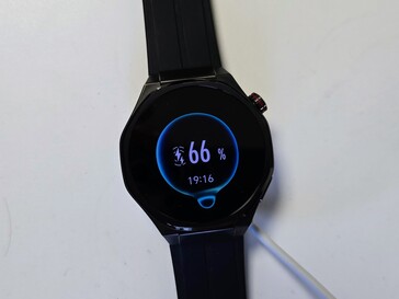 Honor Watch 5 Ultra: Procent naładowania baterii