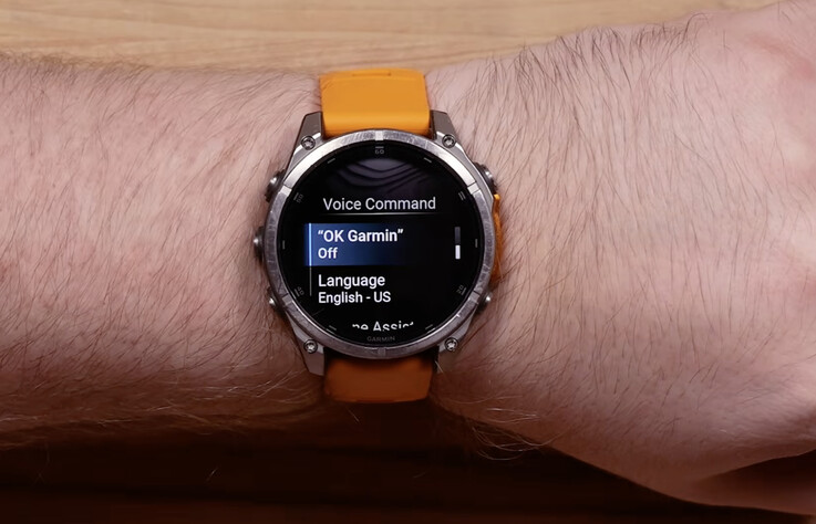 Nowa funkcja sterowania głosowego firmy Garmin jest dostępna w wielu modelach smartwatchy, w tym w przedstawionym na zdjęciu modelu Fenix 8.