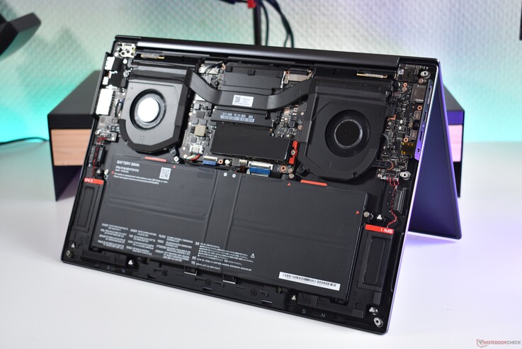 Lenovo ThinkPad X9-15p Gen 1: Budowa wewnętrzna
