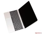 12-calowy MacBook pozostaje najlżejszym MacBookiem w historii.