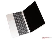 12-calowy MacBook pozostaje najlżejszym MacBookiem w historii.