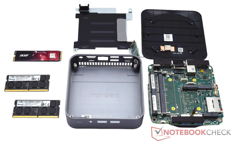 Geekom GT13 Pro zdemontowany