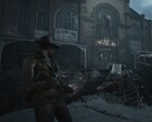 Zrzut ekranu z rozgrywki z gry „The Sinking City 2” przedstawiający głównego bohatera, Calvina Rafferty’ego.