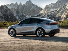 Nowy Model Y w kolorze Quicksilver (źródło zdjęcia: Tesla)