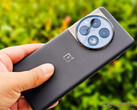 OnePlus 12 wkrótce zyska nowe funkcje AI na całym świecie. (Źródło obrazu: Notebookcheck)