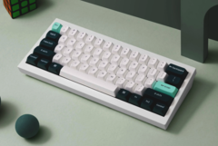 Klawiatura do gier Keychron Q4 HE z efektem halla, aluminiową obudową i przełącznikami magnetycznymi Gateron. 