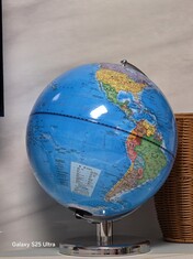 10-krotny zoom Galaxy S25 Ultra