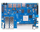 BPI-R4 ma wiele opcji połączeń, dzięki czemu może służyć jako router DIY. (Źródło obrazu: Banana Pi)