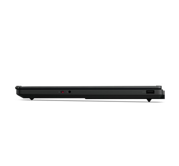 Legion porty 5a 1511 po lewej stronie. (Źródło obrazu: Lenovo)