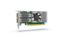 QXG-100G2SF-BCM zapewnia bardzo szybkie połączenia 100GbE (źródło obrazu: QNAP)