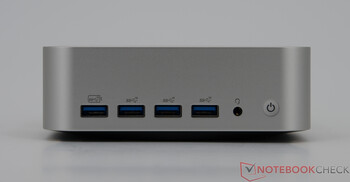 Geekom A7 Max - Połączenia na panelu przednim