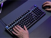 Klawiatura do gier Logitech G316 X na biurku