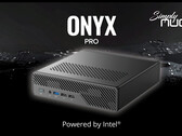 SimplyNUC Onyx Pro ma podobną specyfikację do Onyxa, ale z obsługą oddzielnej grafiki. (Źródło: SimplyNUC)