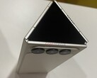Phantom Ultimate G Fold Concept. (Źródło zdjęcia: GSMArena)