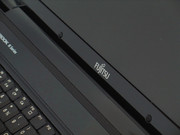 Fujitsu LifeBook NH570 (UMA)