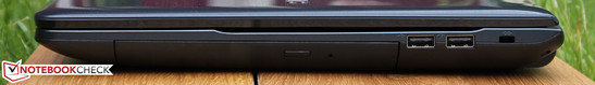 prawy bok: napęd optyczny (DVD), 2 USB 2.0, gniazdo blokady Kensingtona
