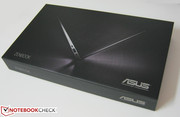 Asus UX31E w pudełku