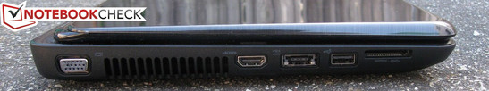 lewy bok: wyjście VGA, otwory wentylacyjne, HDMI 1.4, eSATA/USB 2.0, czytnik kart pamięci 8 w 1
