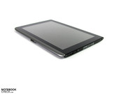 Iconia A500 to przyzwoicie wyposażony tablet internetowy
