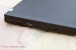 lewy bok: VGA, Mini DisplayPort, USB 3.0, 2 USB 2.0